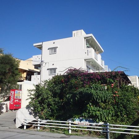 Beach Comber Apartment Okinawa Phòng bức ảnh